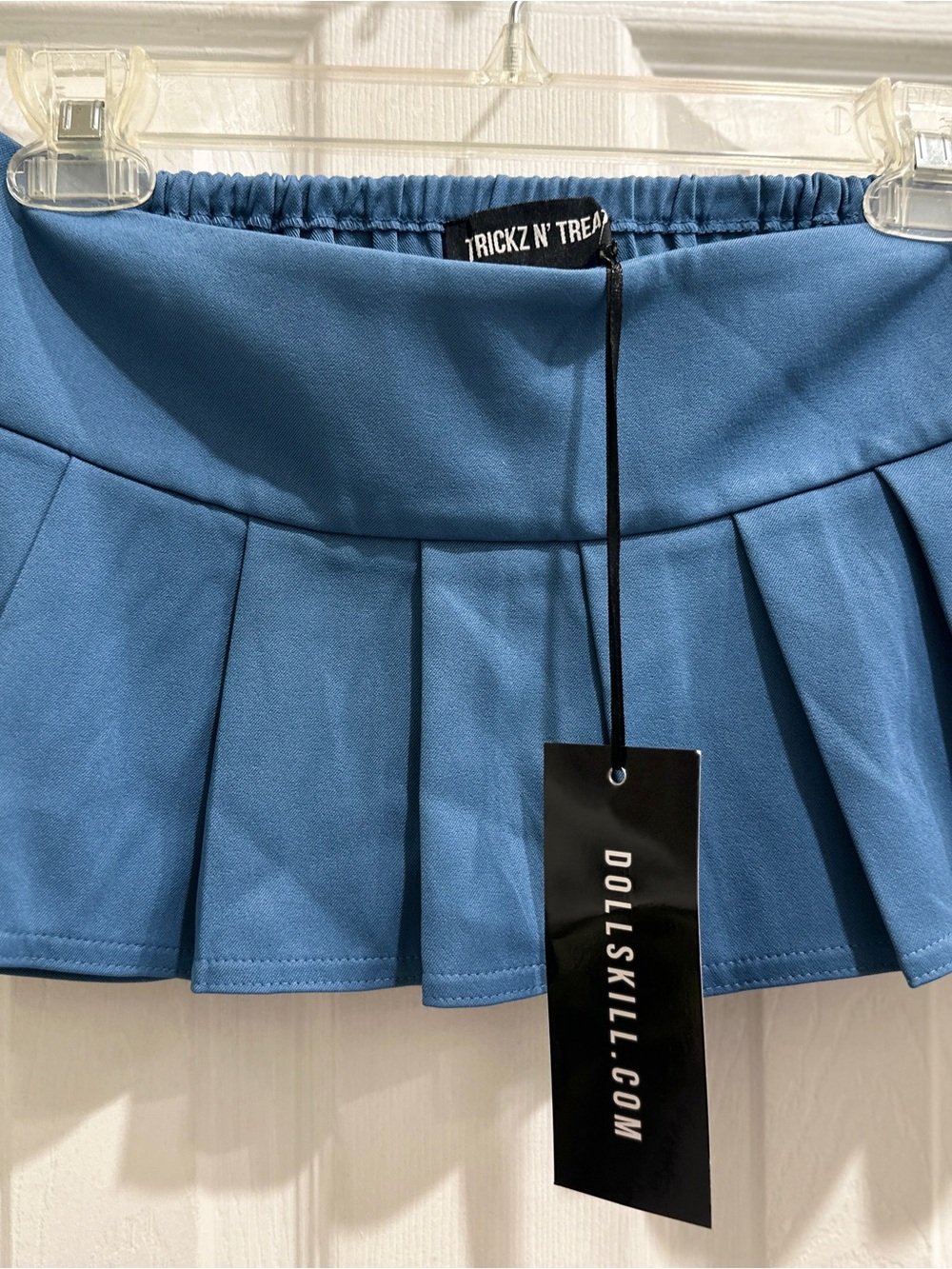 Trickz 'N' Treats - Blue Pleated Mini Skirt - Picture 14 of 15